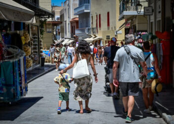 Τα δεδομένα στη χρήση του Προγράμματος Κοινωνικού Τουρισμού – Νωρίτερα οι αιτήσεις στο Πρόγραμμα της ΔΥΠΑ