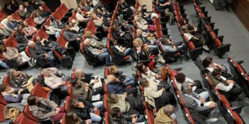 Συγκίνησε τον Άγιο Νικόλαο το ντοκιμαντέρ «Από τι είμαστε φτιαγμένοι» για τον έρωτα και την αναπηρία