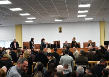 Σήμερα η δίκη για τα Τέμπη μετά τις αλλαγές στη δικαστική αίθουσα - ertnews.gr