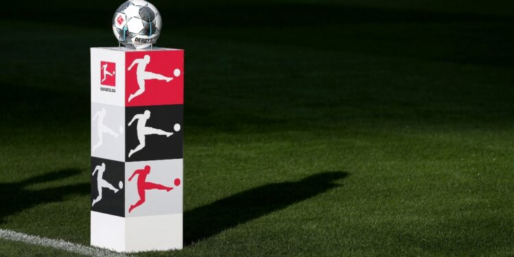 Bundesliga (29η αγωνιστική): Αυλαία με τρία ματς - www.ertsports.gr