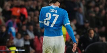 Η Μπολόνια κοιτάζει τον Λούκα - www.ertsports.gr