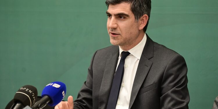 Θ. Γλαβίνας στο ΕΡΤnews Radio 105,8 για ΟΠΕΚΕΠΕ: Είναι τεράστιο πολιτικό θέμα – Να μην επαναληφθούν φαινόμενα τύπου Βορίδη και Αυγενάκη