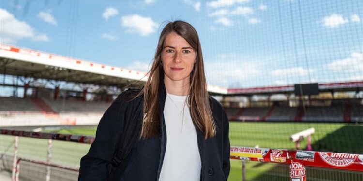 Η Μαρί-Λουίζ Έτα ανέλαβε τον πάγκο της Ουνιόν Βερολίνου - www.ertsports.gr