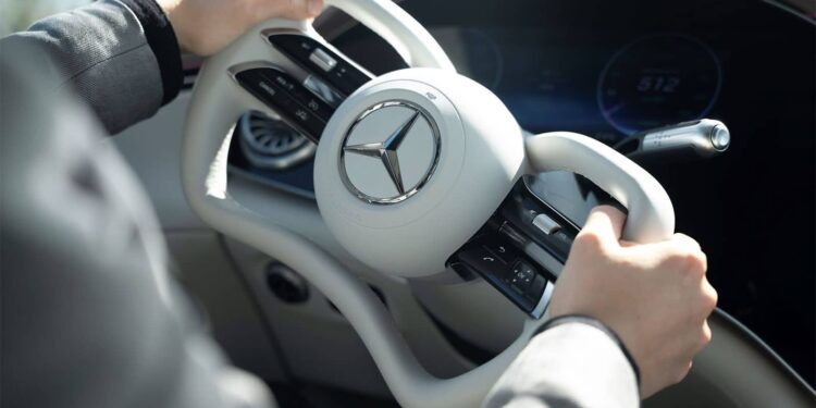 steer-by-wire Mercedes EQS