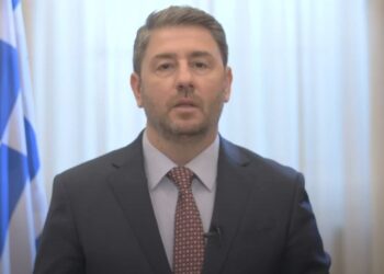 Live η έκτακτη Συνέντευξη Τύπου του Προέδρου του ΠΑΣΟΚ