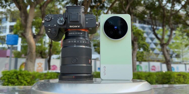 Vivo X300 Ultra &kappa;ά&mu;&epsilon;&rho;&alpha;