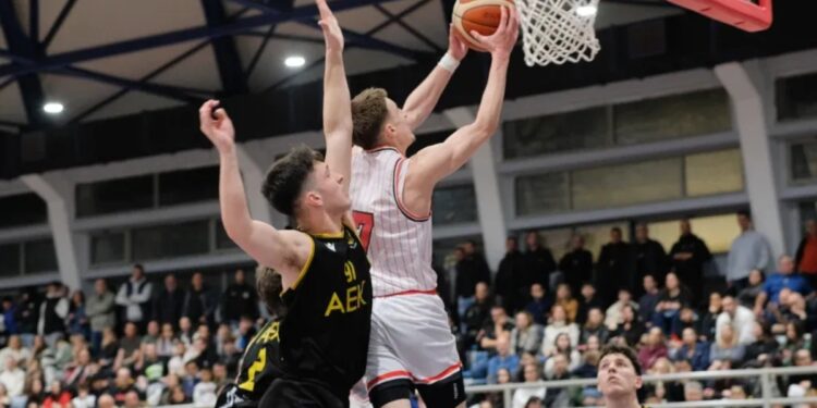 Χαϊδεμένος: «Δεν υπάρχει ταβάνι στα όνειρα» - www.ertsports.gr