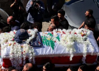 Αμάλ Χαλίλ: Η καταδίωξη και δολοφονία της δημοσιογράφου από ισραηλινό πλήγμα στον Λίβανο