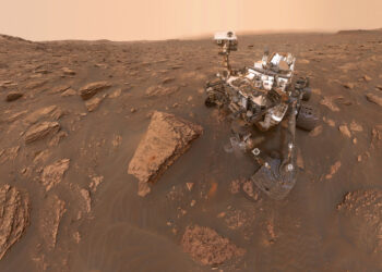 Το Curiosity αποκάλυψε πραγματικό θησαυρό οργανικών μορίων σε κρατήρα του Άρη
