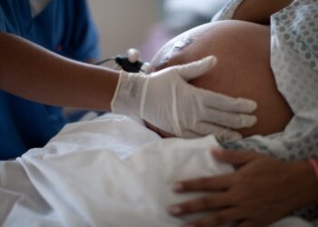 Το χημικό πρόσθετο που συνδέεται με χιλιάδες θανάτους νεογέννητων και εκατομμύρια πρόωρες γεννήσεις παγκοσμίως