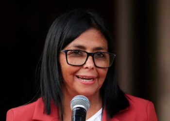 Οι ΗΠΑ ήραν τις κυρώσεις κατά της προσωρινής Προέδρου της Βενεζουέλας Ντέλσι Ροντρίγκες