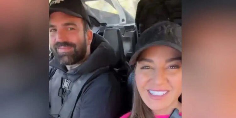 Ο Δημήτρης Αλεξάνδρου ανέβασε βίντεο την Ρία Ελληνίδου να κοιμάται στο αυτοκίνητο