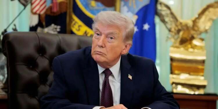 Τραμπ: Κάνω καλές συζητήσεις με Πούτιν και Ζελένσκι για τον πόλεμο στην Ουκρανία