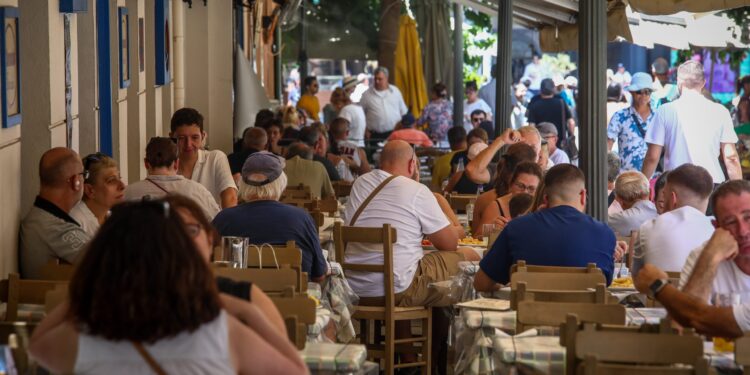 Πώς θα αμειφθούν όσοι εργαστούν τη Δευτέρα του Πάσχα