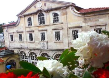 Τη στήριξη Πατριαρχείων και κληρικών της Ομογένειας με νομοσχέδιο εντός του μήνα, ανακοίνωσε η Σοφία Ζαχαράκη