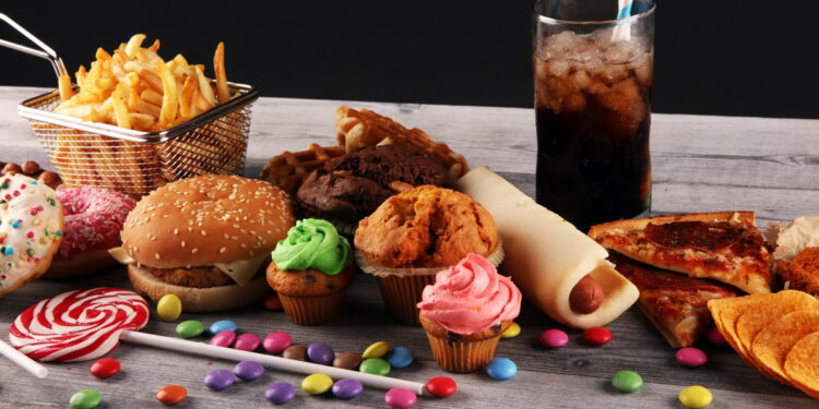 Οι 9 χειρότερες τροφές για τη χοληστερίνη σας