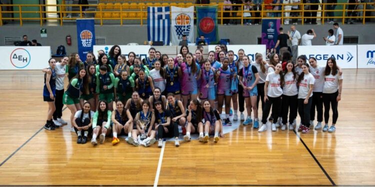 Πανελλήνιο Νεανίδων: Το βιβλίο της ιστορίας της διοργάνωσης που κλείνει 40 χρόνια - www.ertsports.gr