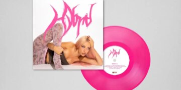 Η Ελένη Φουρέιρα κυκλοφόρησε το πρώτο της βινύλιο