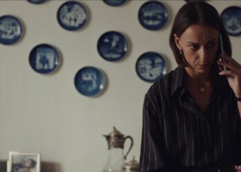 «Μη γελάτε, θα σας δει ο κόσμος»: Η νέα ταινία του Νικόλα Δημητρόπουλου κάνει πρεμιέρα στην Αθήνα