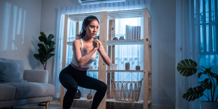 Ελάχιστα λεπτά άσκησης είναι αρκετά για να ρίξουν το σάκχαρο μετά το βραδινό – Τι έδειξε πρόσφατη έρευνα