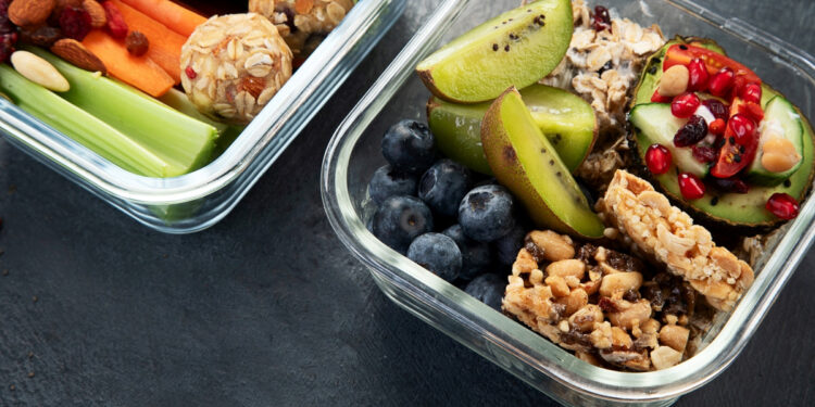 5 υγιεινά σνακ που υποστηρίζουν την απώλεια βάρους