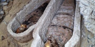 Το στομάχι αιγυπτιακής μούμιας έκρυβε αντίγραφο της Ιλιάδας