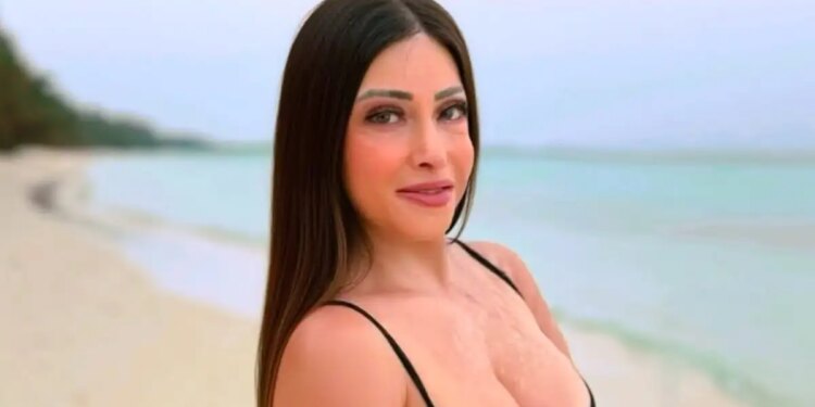 Έμαθα να αγαπάω το σώμα μου ξανά γιατί με κράτησε ζωντανή