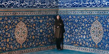 “H Σύγχρονη Ιστορία του Ιράν” του Ερβάντ Αμπραχαμιάν (audio)