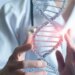 DNA: Πώς η σύγχρονη ανάλυση μεταμορφώνει την εξιχνίαση εγκλημάτων - Τι μπορεί να αποκαλύψει μετά από 10ετίες σιωπής