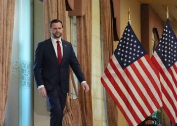 Όσα έγιναν στις μαραθώνιες διαπραγματεύσεις ΗΠΑ - Ιράν στο Πακιστάν: Οι «κόκκινες γραμμές», η αδιαφορία Τραμπ και η σιγή για τα Στενά του Ορμούζ