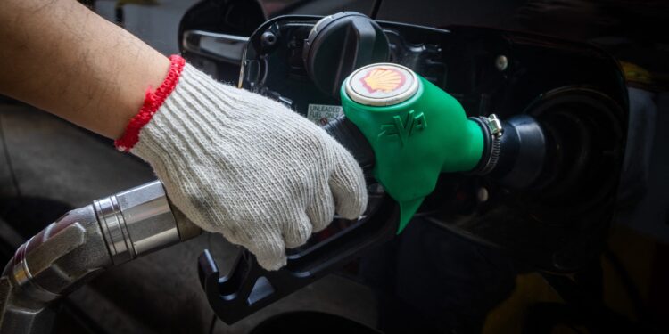 Άνοδος και συνεχείς διακυμάνσεις στις τιμές του πετρελαίου εν μέσω φόβων για διαταραχές στην προσφορά