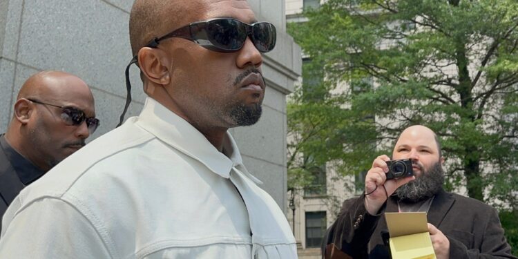 Κάνιε Γουέστ: Persona non grata στη Βρετανία