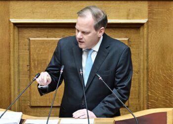 «Έκανα τον κόσμο τούμπα»: Οι αποκαλυπτικοί διάλογοι στη νέα δικογραφία για τον ΟΠΕΚΕΠΕ και η έμμεση εμπλοκή Καραμανλή