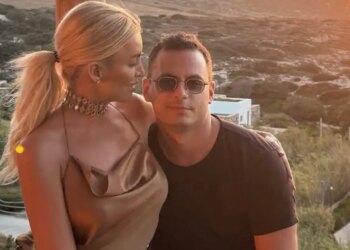 Η φωτογραφία με την Κατερίνα Καινούργου και η πρώτη αναφορά στην κόρη τους