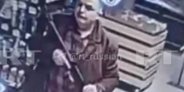 Πυροβολισμοί στο Κίεβο: Ένοπλος άνοιξε πυρ – Πέντε νεκροί και 10 τραυματίες, εξοντώθηκε ο δράστης