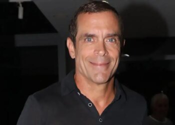 Δεν πιστεύω στον Θεό, αντίθετα, θα το ήθελα πάρα πολύ