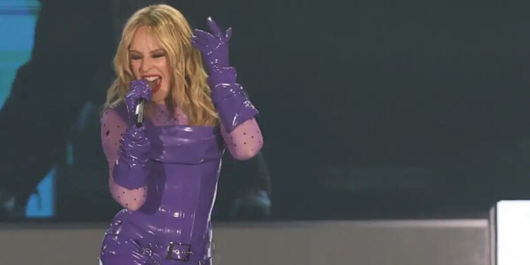 Ντοκιμαντέρ από το Netflix για τη ζωή και την πορεία της σούπερ σταρ στην ποπ μουσική