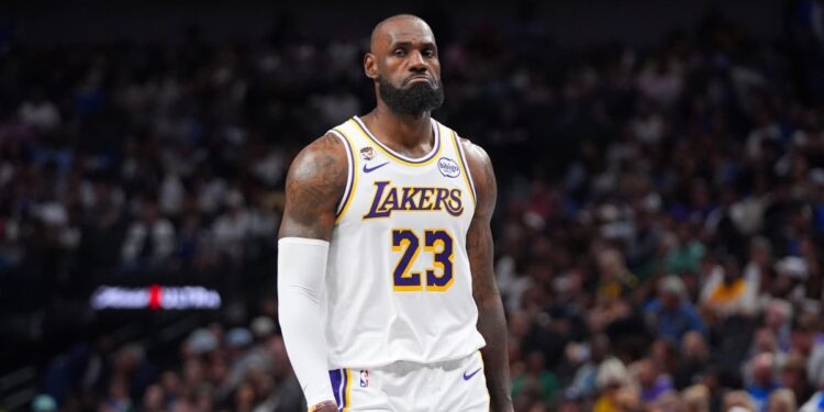 ΛεΜπρόν Τζέιμς: «Σαφώς υποψήφιος για MVP o Γουεμπανιαμά» - www.ertsports.gr