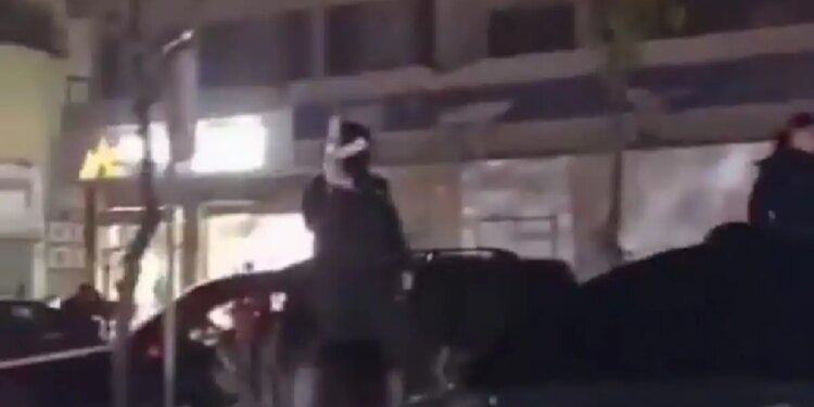 Η εύθραυστη εκεχειρία Λιβάνου - Ισραήλ: Οι καταγγελίες για παραβιάσεις και οι πανηγυρισμοί με πυροβολισμούς που επιβαρύνουν το κλίμα