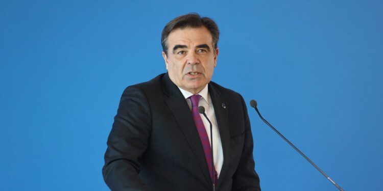 Live η Τελετή Παράδοσης-Παραλαβής στο υπουργείο Αγροτικής Ανάπτυξης – Σχοινάς: «Στόχος μας η συνολική αναδιάταξη του πρωτογενούς τομέα»