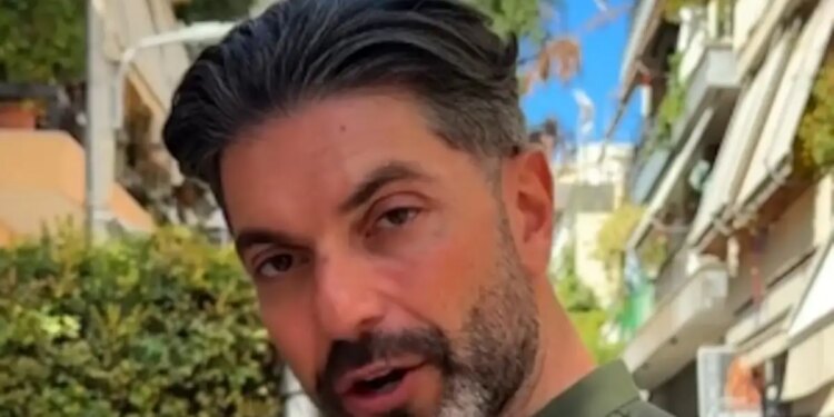 «Θα πληρώσεις για την αχάριστη αλητεία σου» προειδοποιεί τον άντρα που του έκλεψε το κινητό τηλέφωνο