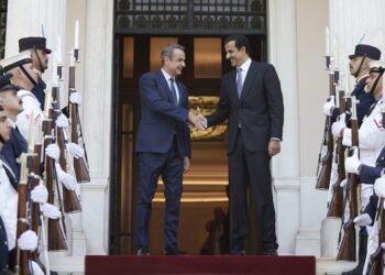 Συνάντηση αύριο Μητσοτάκη με εμίρη του Κατάρ στην Αθήνα - Η Ελλάδα αναδεικνύει τον ρόλο της ως δύναμη σταθερότητας