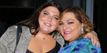 Τη βλέπω στα καλύτερά της, είναι χαρούμενη και ξεκούραστη