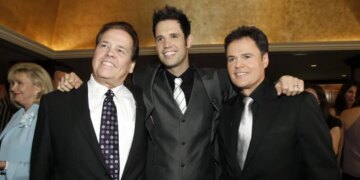 Πέθανε ο Άλαν Όσμοντ σε ηλικία 76 ετών, μέλος των θρυλικών «The Osmonds»