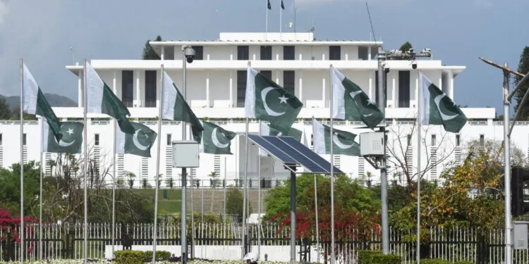 Στον «αέρα» οι ειρηνευτικές συνομιλίες στο Πακιστάν - Αβέβαιη η συμμετοχή του Ιράν λόγω των βομβαρδισμών στον Λίβανο