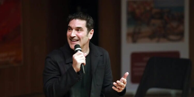 «Πάντα θα υπάρχουνε βλαμμένοι και οπισθοδρομικοί άνθρωποι»