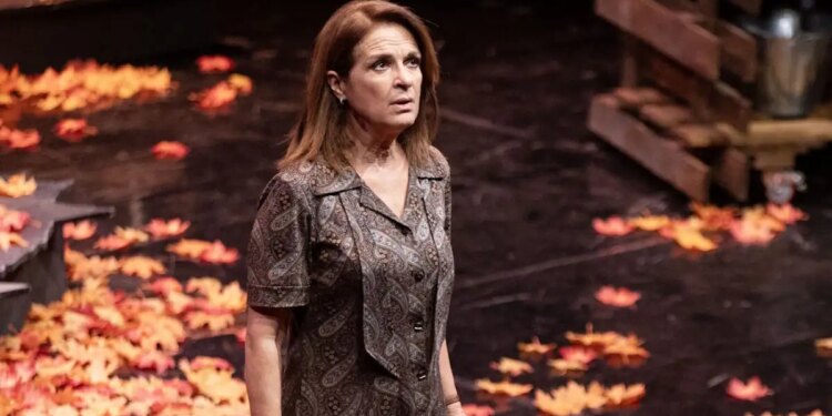 Σήμερα το τοπίο έχει γίνει αρκετά αποπνικτικό, κυρίως λόγω των social media