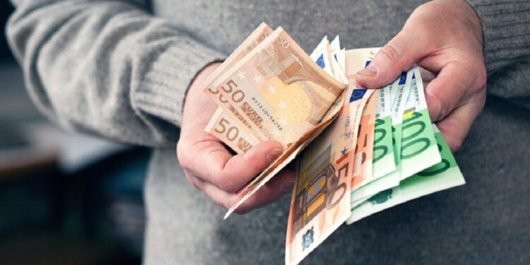 Επιδόματα και ενισχύσεις: Έρχεται το μεγάλο ξεκαθάρισμα με «όπλο» το Εθνικό Μητρώο Παροχών – Ψηφιακό προφίλ ανά ΑΦΜ