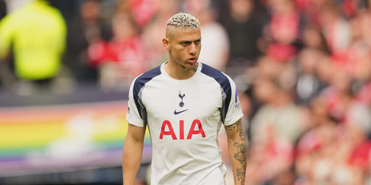 Ριτσάρλισον: «Πολλές φορές, σκεφτόμουν να πέσω πάνω σε τοίχο» - www.ertsports.gr