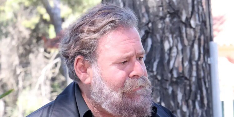 Κόλλησε ο σταυρός στην πλάτη μου, έκανα εξετάσεις και σε τρεις μέρες μπήκα χειρουργείο